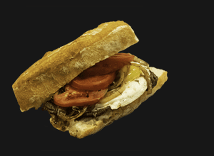 Sandwich de Lomo de res y huevo